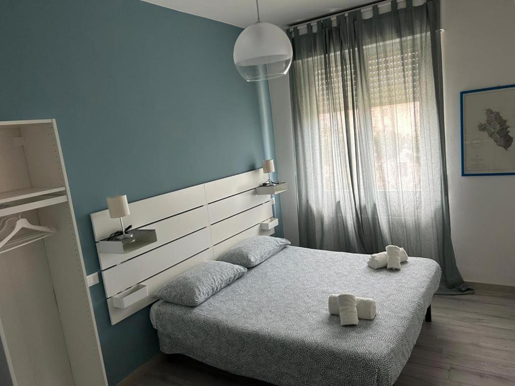 Accademia Rooms Livourne Extérieur photo